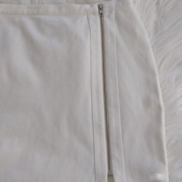 NEW Cupcakes and Cashmere Jann White Zip Pencil Skirt - Picture 6 of 13